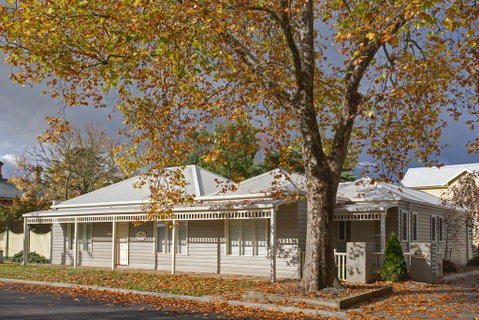 Mews Cottages - Melbourne Tourism 0