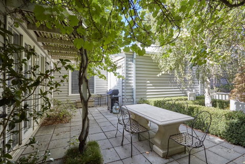 Mews Cottages - Melbourne Tourism 1