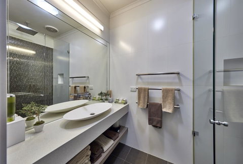 Mews Cottages - Melbourne Tourism 3