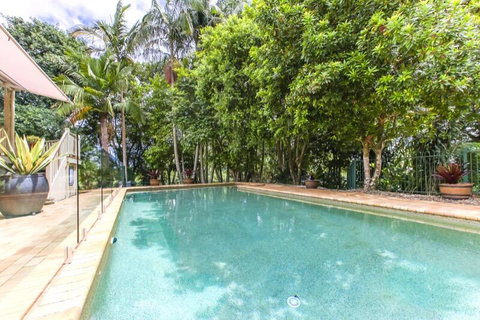 Mill Hill Cottage - Melbourne Tourism 1