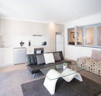 Modern Executive Apartment  Braddon 1BR Wine Wifi Secure Parking Canberra - Melbourne Tourism