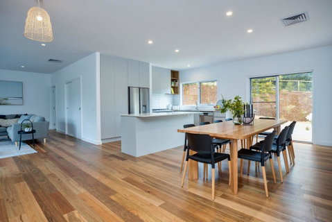 Molly's Beach House: - Melbourne Tourism 2