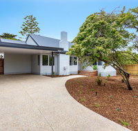 Molly's Beach House - Melbourne Tourism