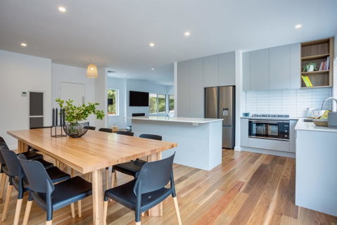 Molly's Beach House: - Melbourne Tourism 1