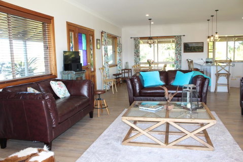 Montville House On The Hill - Melbourne Tourism 0