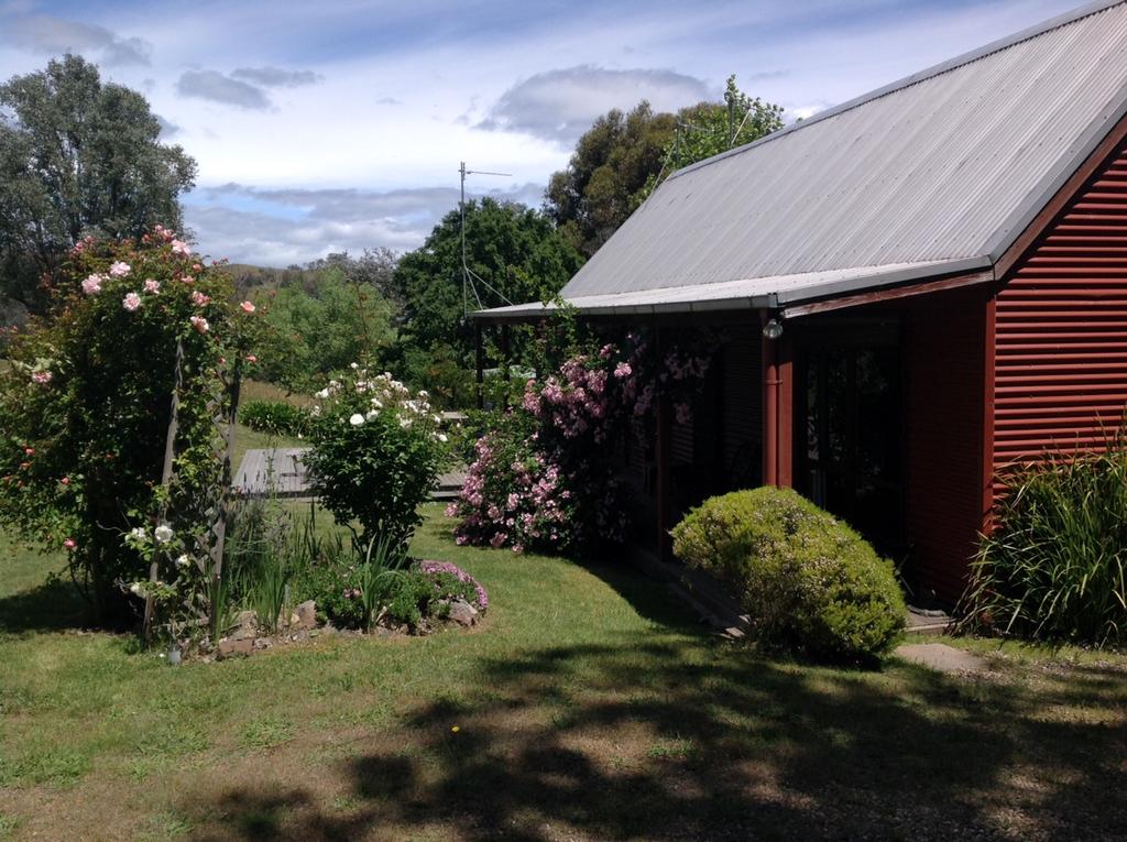 Piries VIC Melbourne Tourism