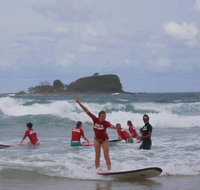 Mudjimba Esplanade Villa - Melbourne Tourism