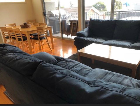 MURRAY GRANGE VILLA 4 - Melbourne Tourism 2