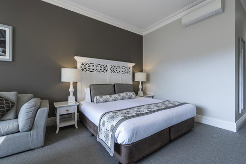 Grand Mercure Basildene Manor - Melbourne Tourism 17