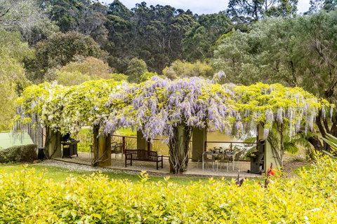 Grand Mercure Basildene Manor - Melbourne Tourism 7