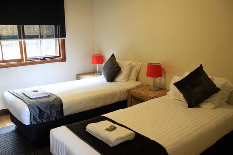 Riverglen Chalets - Melbourne Tourism 14