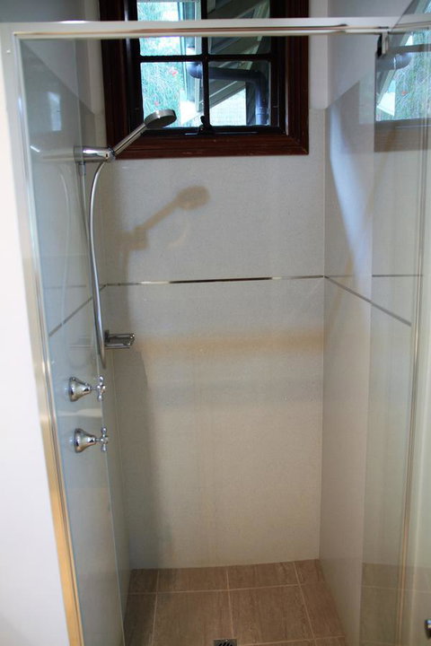Riverglen Chalets - Melbourne Tourism 11