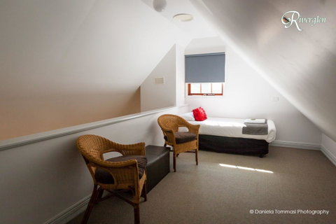Riverglen Chalets - Melbourne Tourism 33