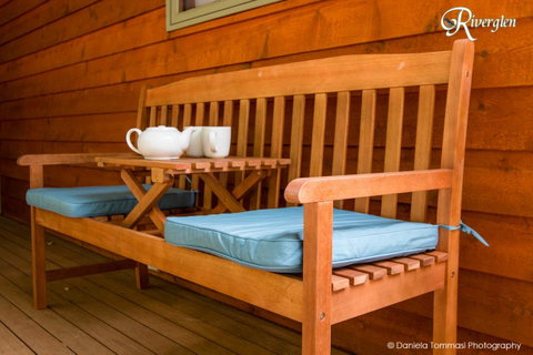 Riverglen Chalets - Melbourne Tourism 41