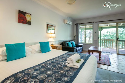 Riverglen Chalets - Melbourne Tourism 40