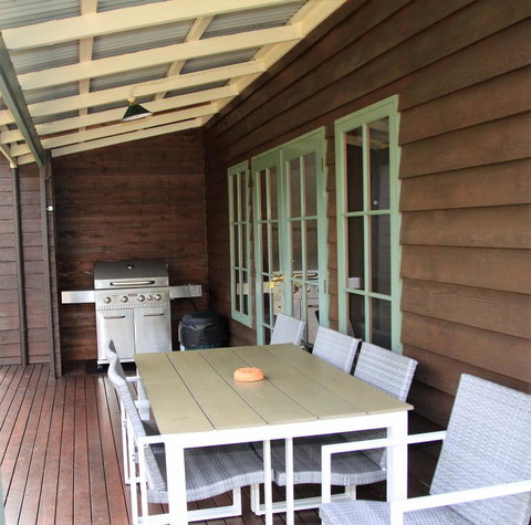 Riverglen Chalets - Melbourne Tourism 18