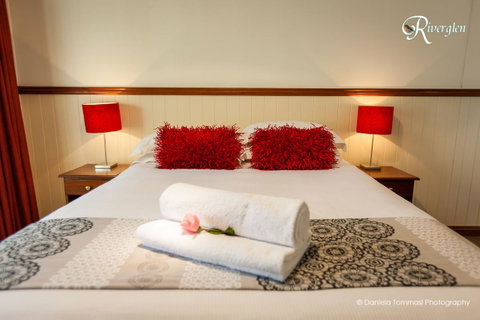 Riverglen Chalets - Melbourne Tourism 32