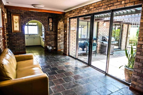 Geraldton Holliday Villas - Melbourne Tourism 11