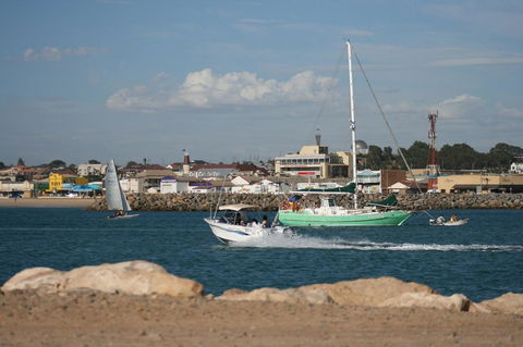 Geraldton Holliday Villas - Melbourne Tourism 0