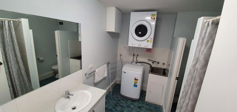 West Beach Lagoon 204 â€“ Ground Floor - Melbourne Tourism 3