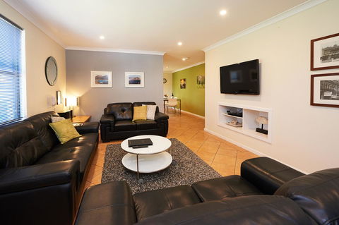 Albany Harbourside Apartments And Houses - Melbourne Tourism 10