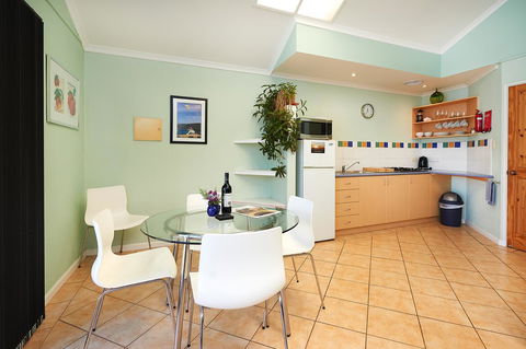 Albany Harbourside Apartments And Houses - Melbourne Tourism 1