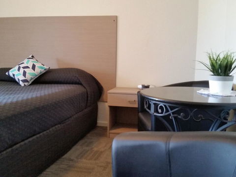 Mandurah Foreshore Motel - Melbourne Tourism 9
