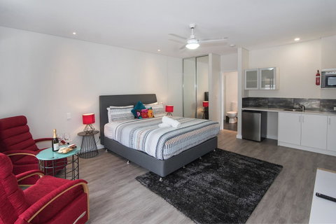 Churchill Studios - Melbourne Tourism 3