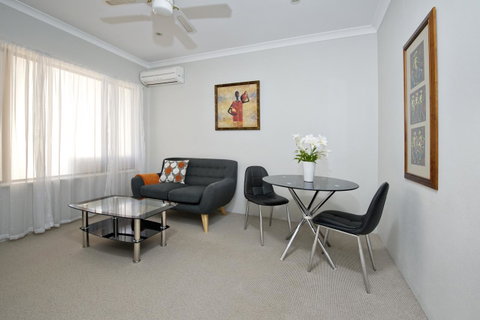 Vintages Accommodation - Melbourne Tourism 22