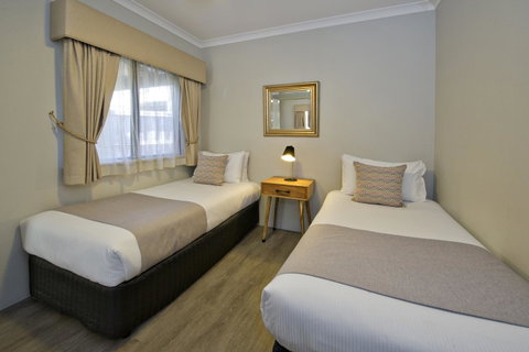 Vintages Accommodation - Melbourne Tourism 39