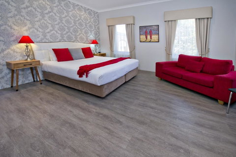 Vintages Accommodation - Melbourne Tourism 1