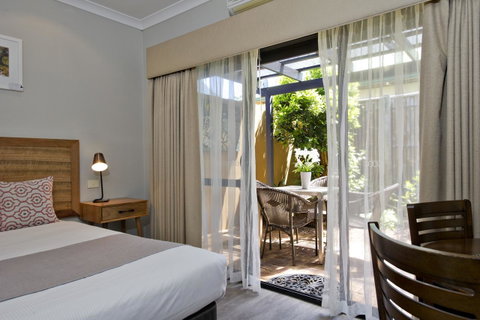 Vintages Accommodation - Melbourne Tourism 37