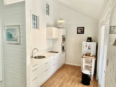 Whitesands Holiday Villas - Melbourne Tourism 10