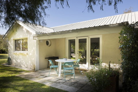 Whitesands Holiday Villas - Melbourne Tourism 0