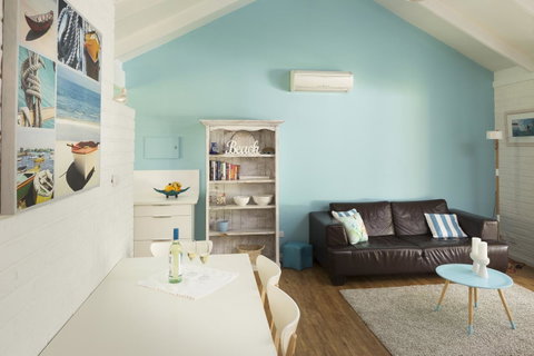 Whitesands Holiday Villas - Melbourne Tourism 19