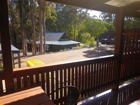 Adamsons Riverside Accommodation - Melbourne Tourism 19
