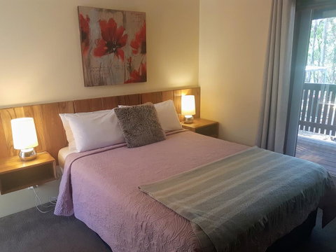 Adamsons Riverside Accommodation - Melbourne Tourism 14