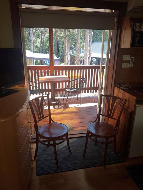 Adamsons Riverside Accommodation - Melbourne Tourism 20