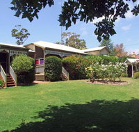 Adamsons Riverside Accommodation - Melbourne Tourism