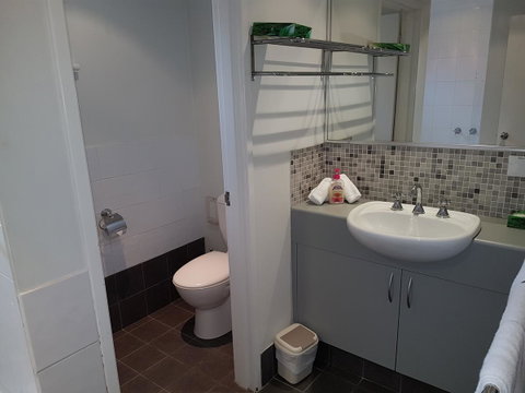 Adamsons Riverside Accommodation - Melbourne Tourism 27