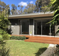 Banksia Luxury Villa - Melbourne Tourism