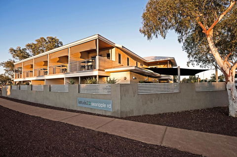 Latitude20 Searipple Rd - Melbourne Tourism 13