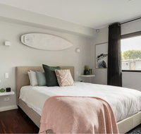 Starboard Drift - Captain  Crew - In Town Entire House for 8 - Melbourne Tourism