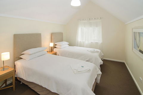 Beach Retreat - Busselton - Melbourne Tourism 7