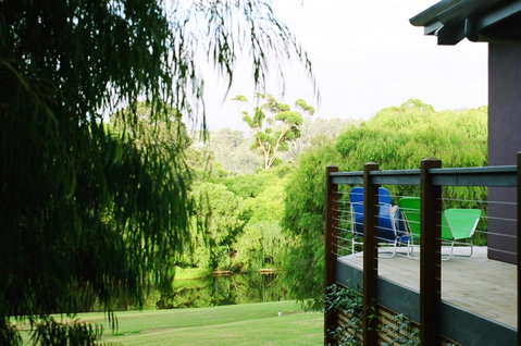 Waterfall Cottages - Melbourne Tourism 15