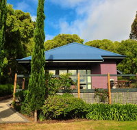 Waterfall Cottages - Melbourne Tourism