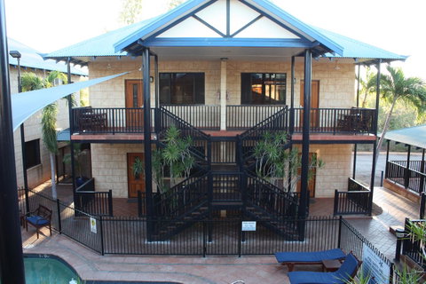 Apartments At Blue Seas Resort - Melbourne Tourism 11