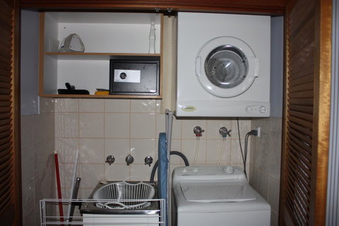 Apartments At Blue Seas Resort - Melbourne Tourism 9
