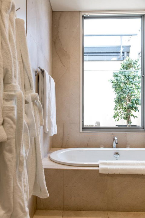 Constellation Apartments - Melbourne Tourism 7