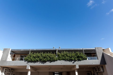 Constellation Apartments - Melbourne Tourism 25